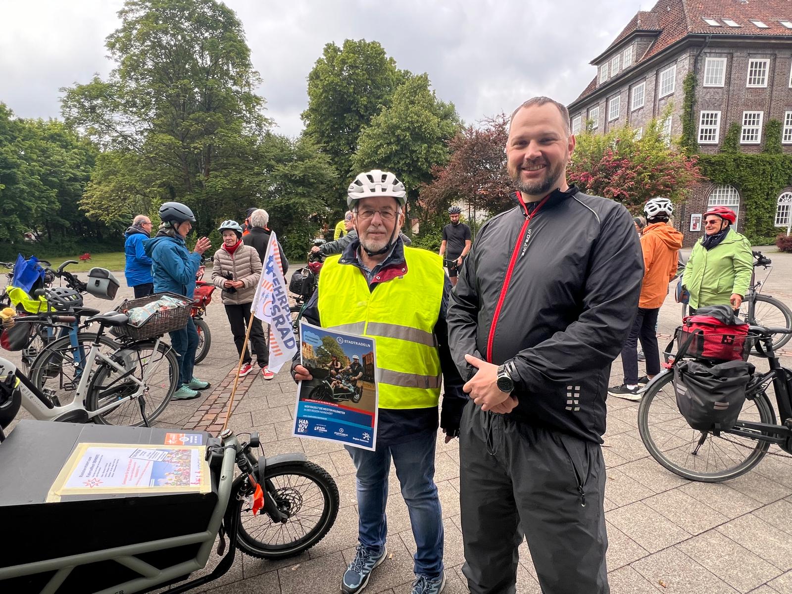 Manfred Hoffmann - Koordinator Stadtradeln, Michael Schmand - Organisator Sternfahrt