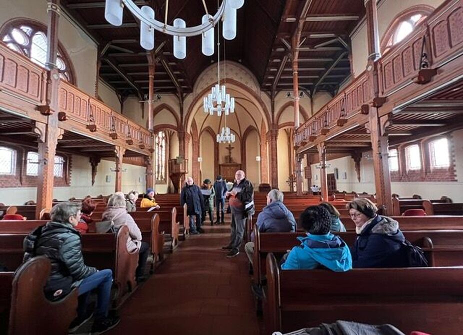 Mathäuskirche innen Mathäuskirche innen